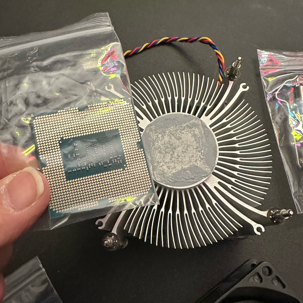 Computer Fans - Picture 6 of 11